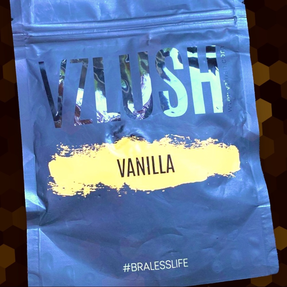 NEW Silicone breast lift & covers